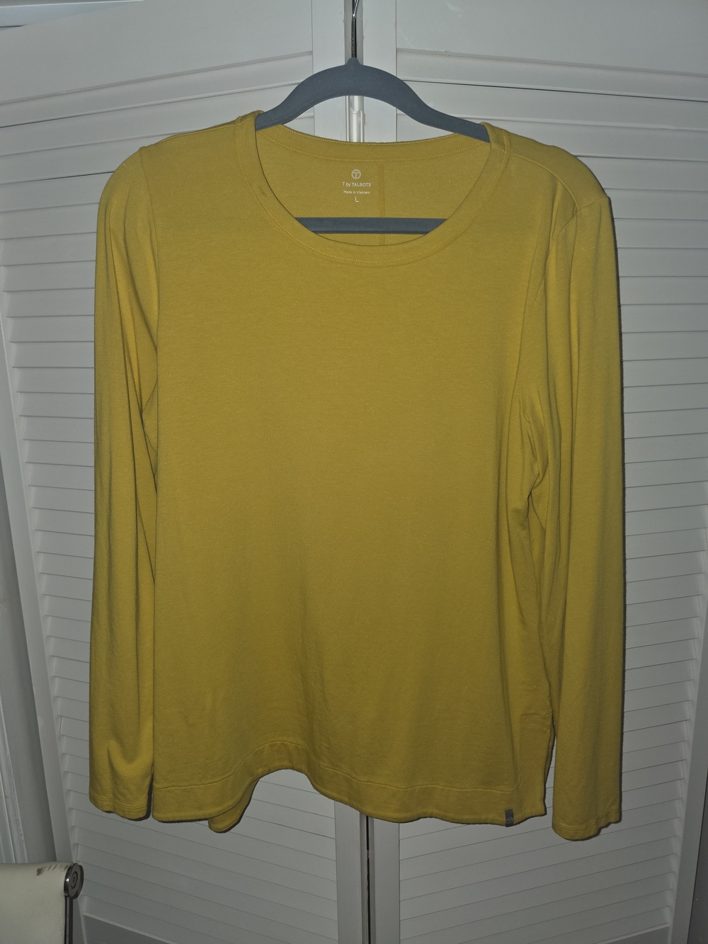 Women's T By Talbots Yellow Crewneck Long Sleeve Knit Top Large